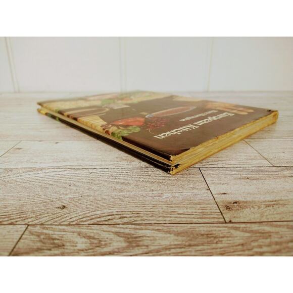 European‎ Kitchen HCDJ Cookbook Vtg 1974 - RARE HTF 1st Ed - Marie Merrington - Picture 12 of 15